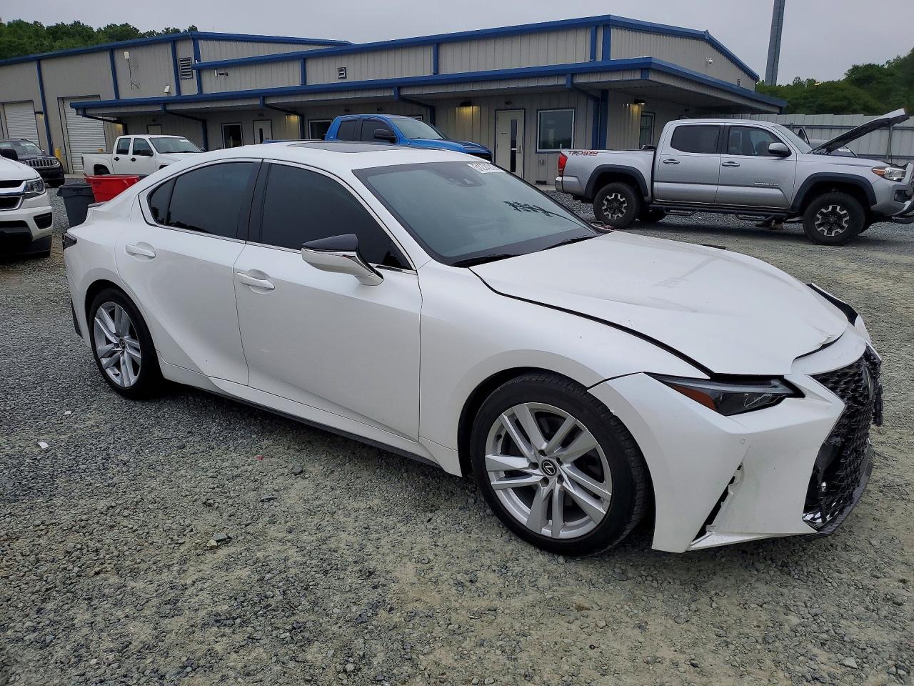 Lexus Is Base