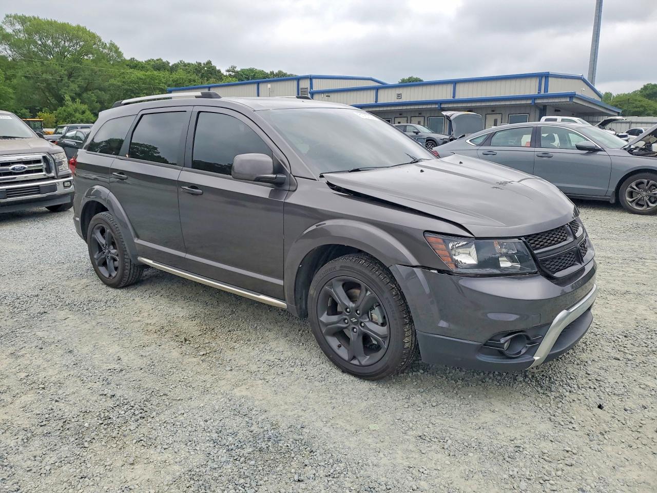 Dodge Journey Crossroad