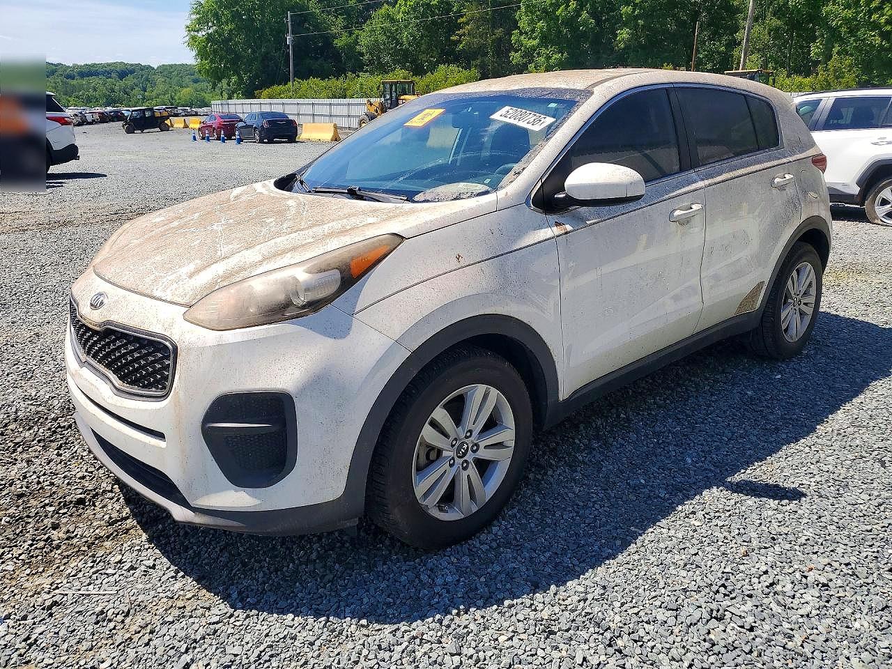 Salvage Kia Sportage Image