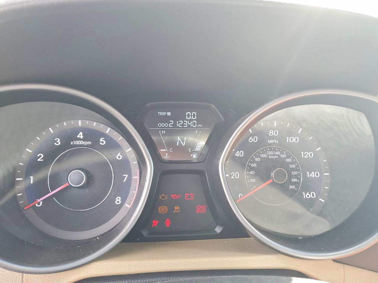 Hyundai ELANTRA Gls