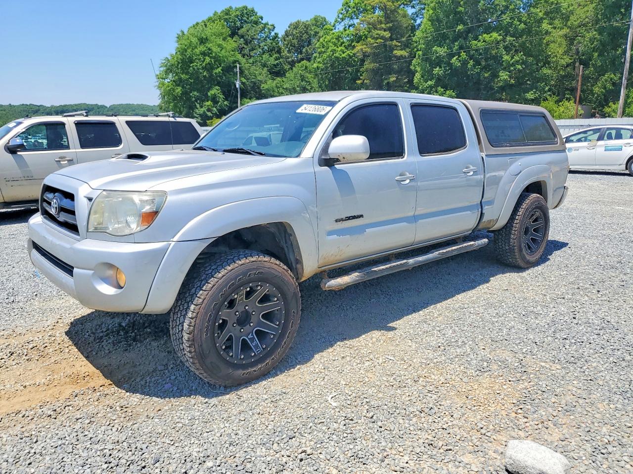 Salvage Toyota Tacoma Image