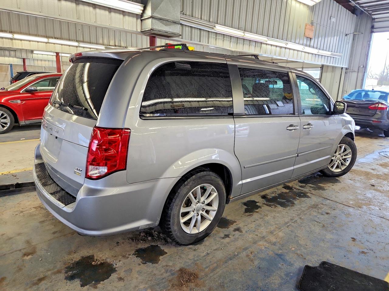 Dodge Caravan Sxt