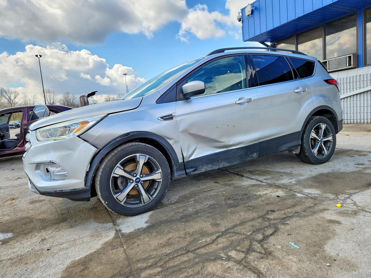 Salvage Ford Escape Image
