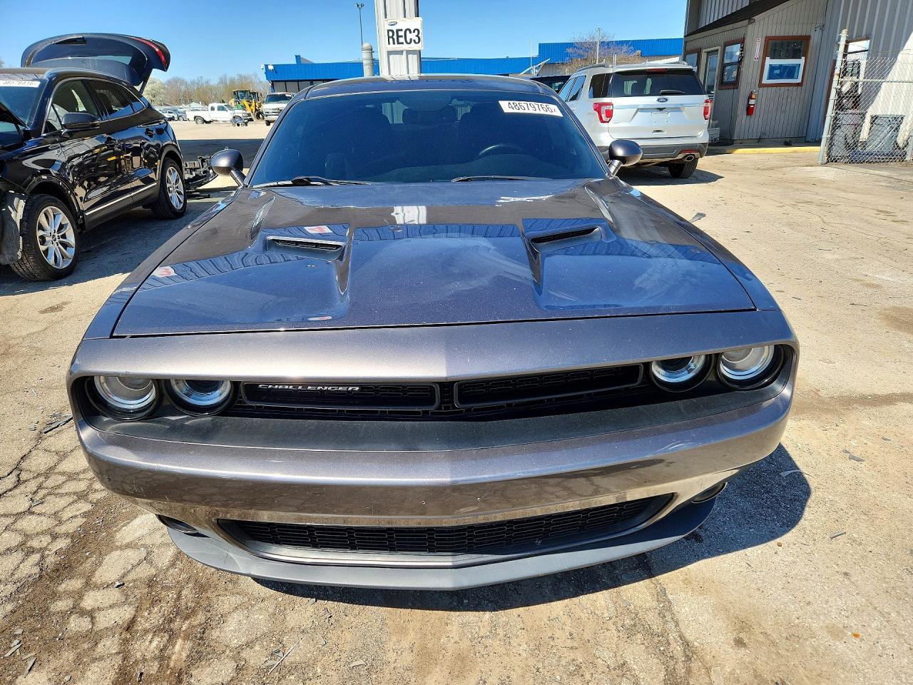 Dodge Challenger Sxt