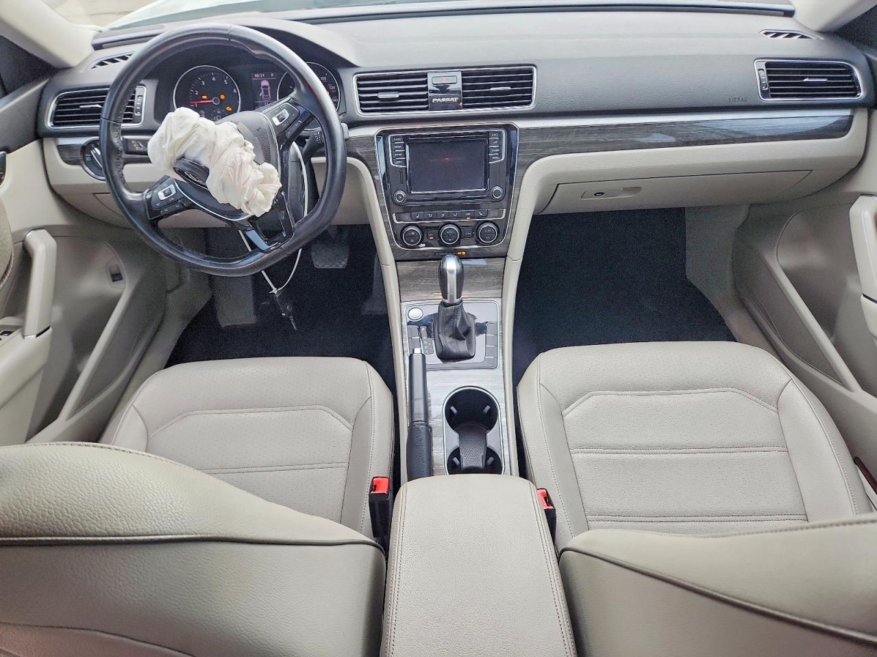 Volkswagen Passat Se