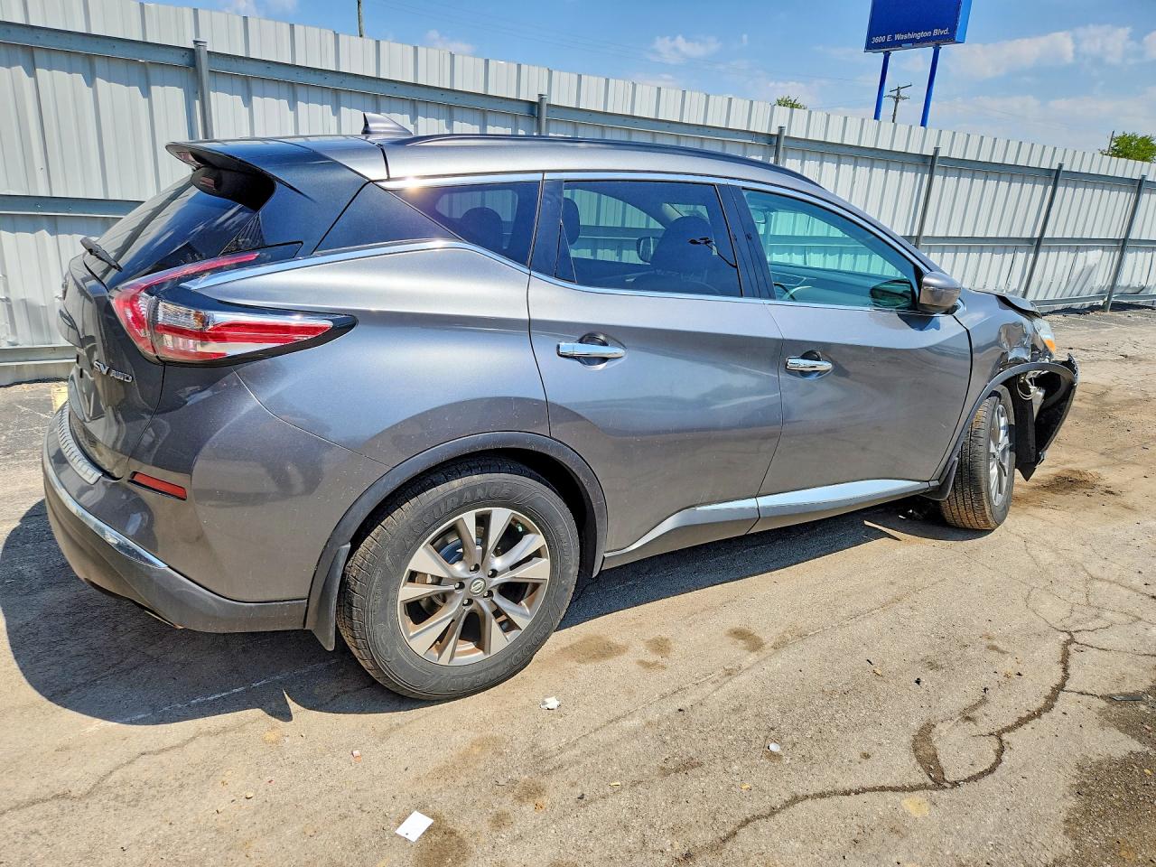 Nissan Murano Sv