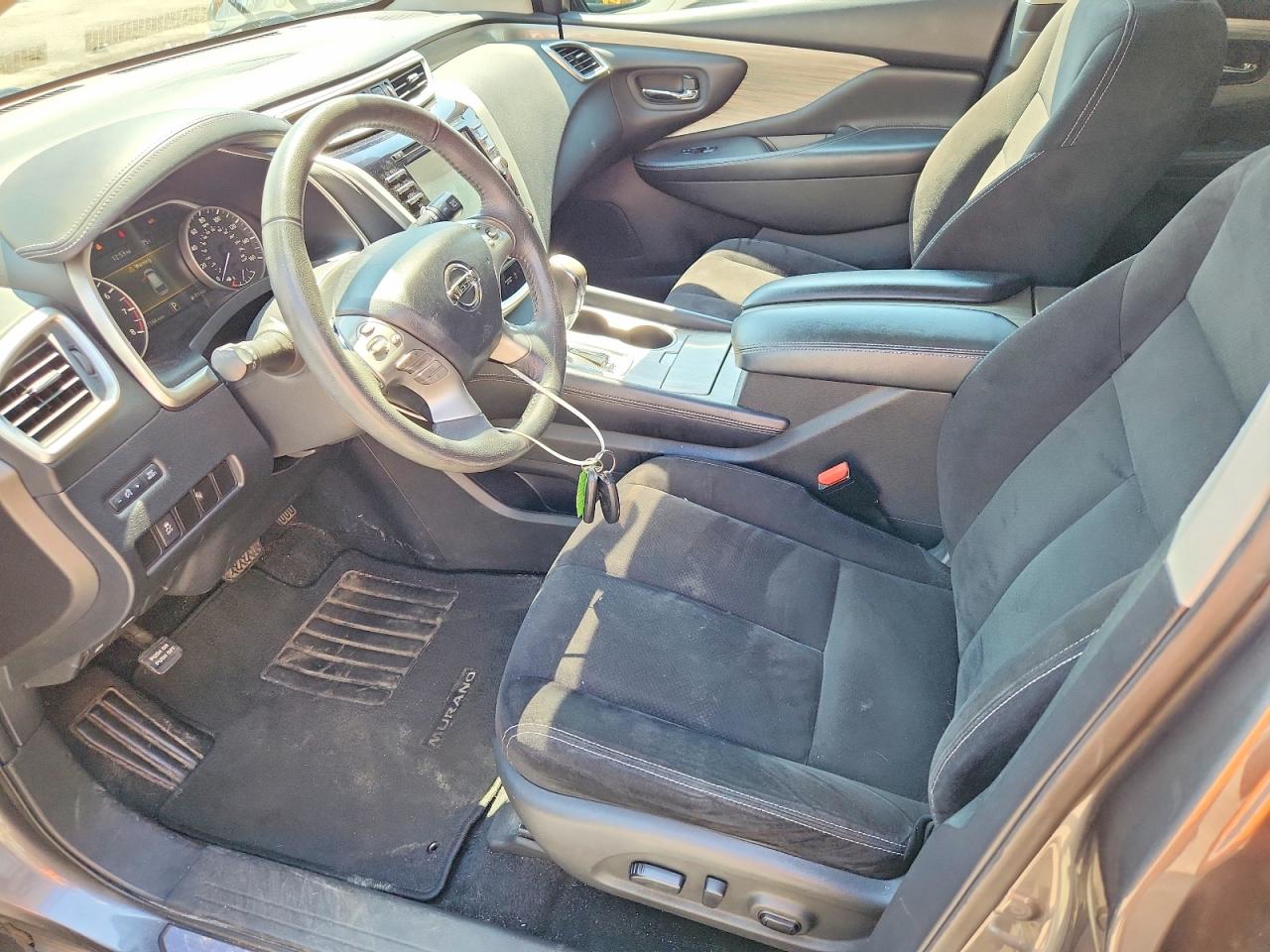Nissan Murano Sv
