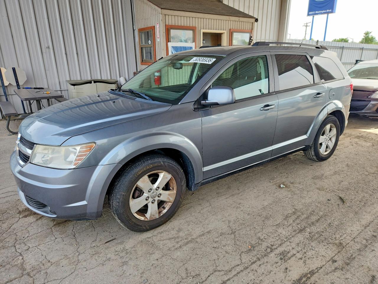 Salvage Dodge Journey Image