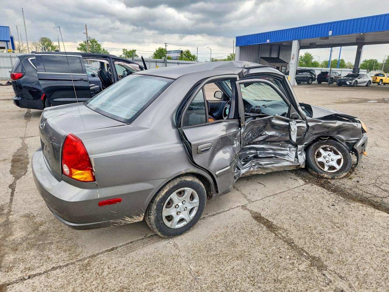 Hyundai ACCENT Gl