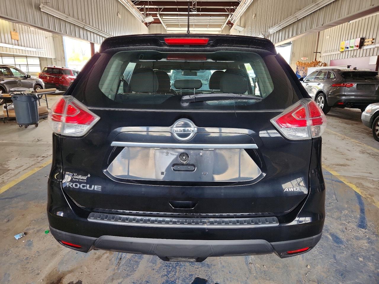 Nissan Rogue S