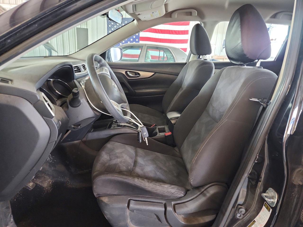 Nissan Rogue S