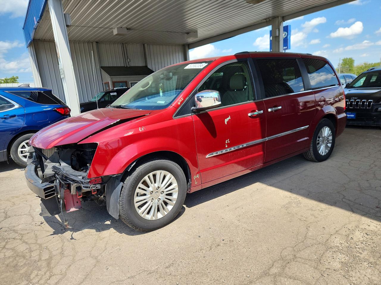 Salvage Chrysler Minivan Image