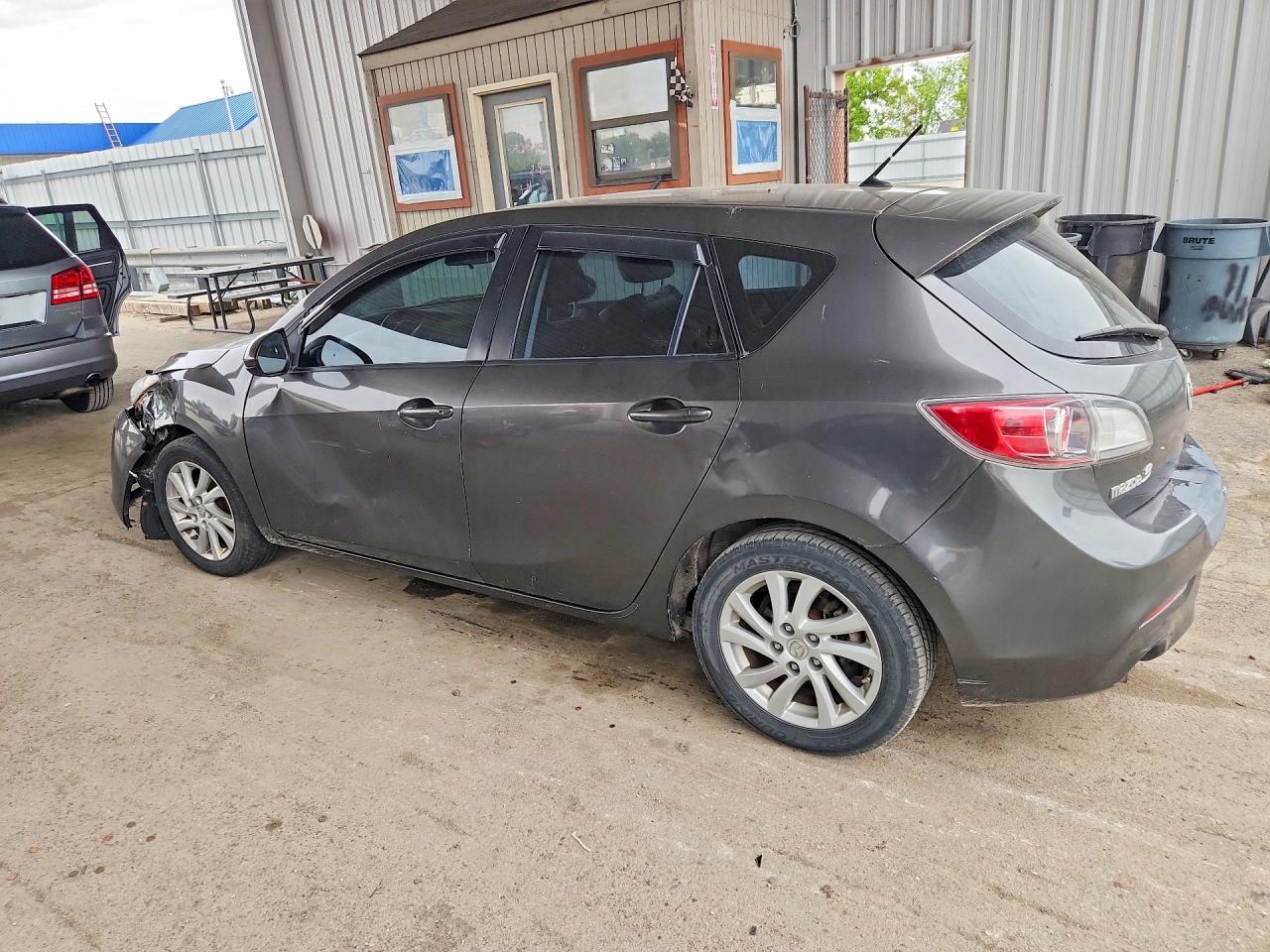 Mazda 3 I