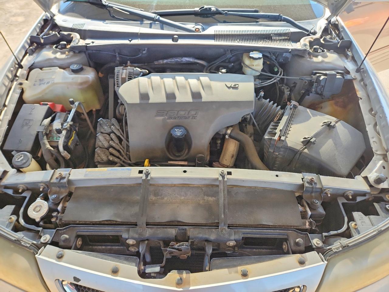 Pontiac Bonneville Se