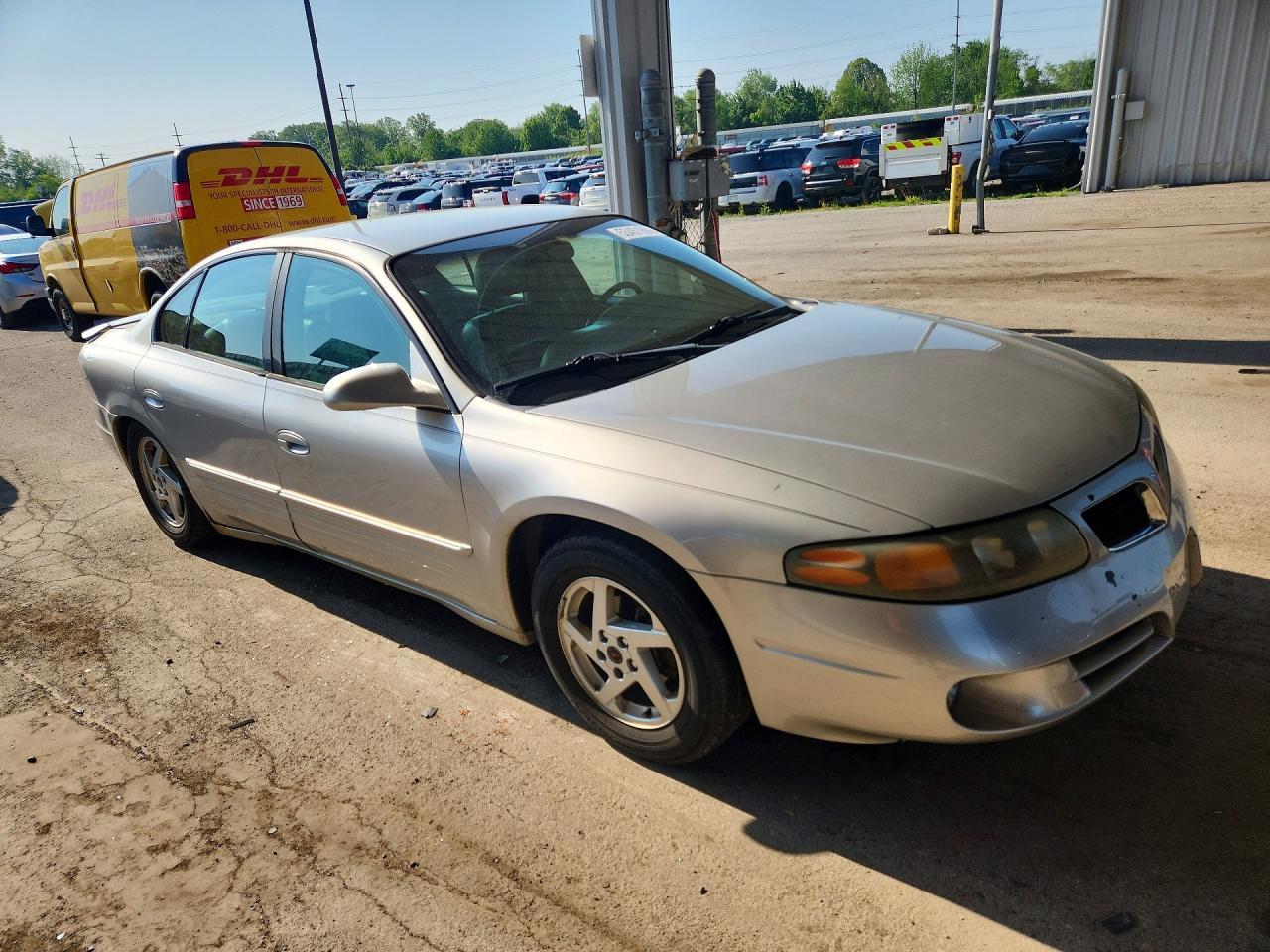 Pontiac Bonneville Se
