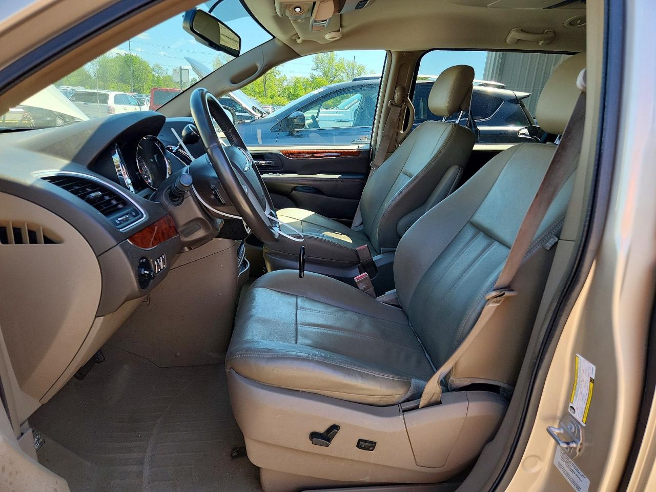 Chrysler Minivan Touring