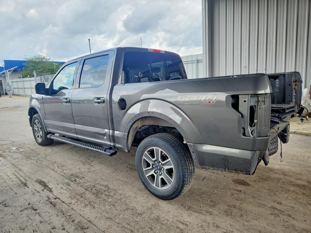 Ford F-150 Supercrew