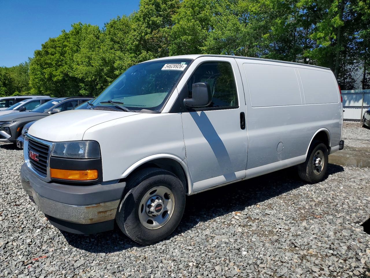 Salvage GMC Savana Image