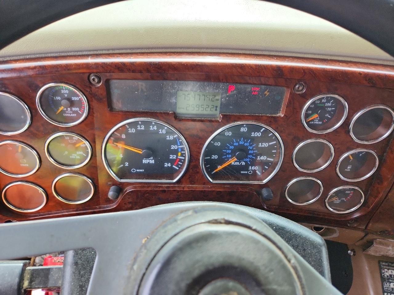 Mack 700 Cv700