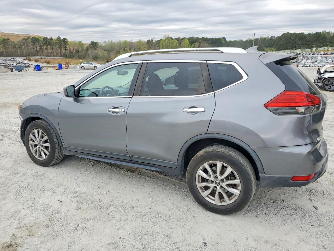 Nissan Rogue Sv