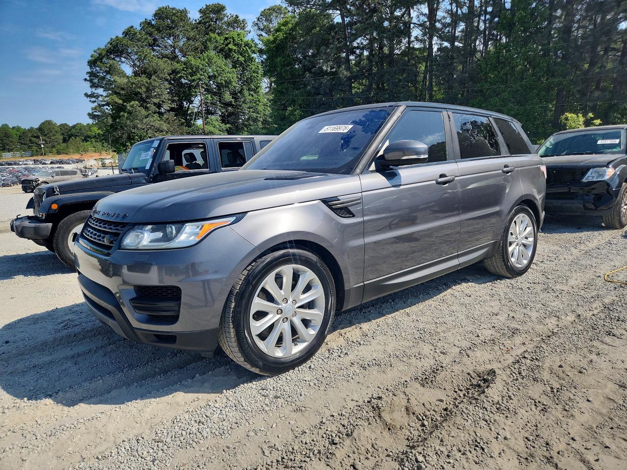Salvage Land Rover Range Rover Image