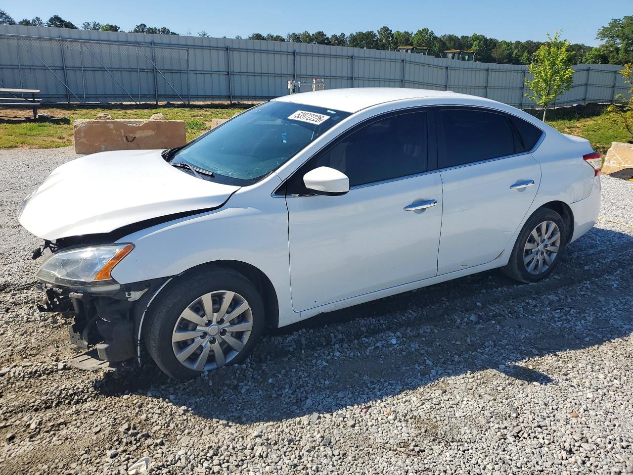 Salvage Nissan Sentra Image