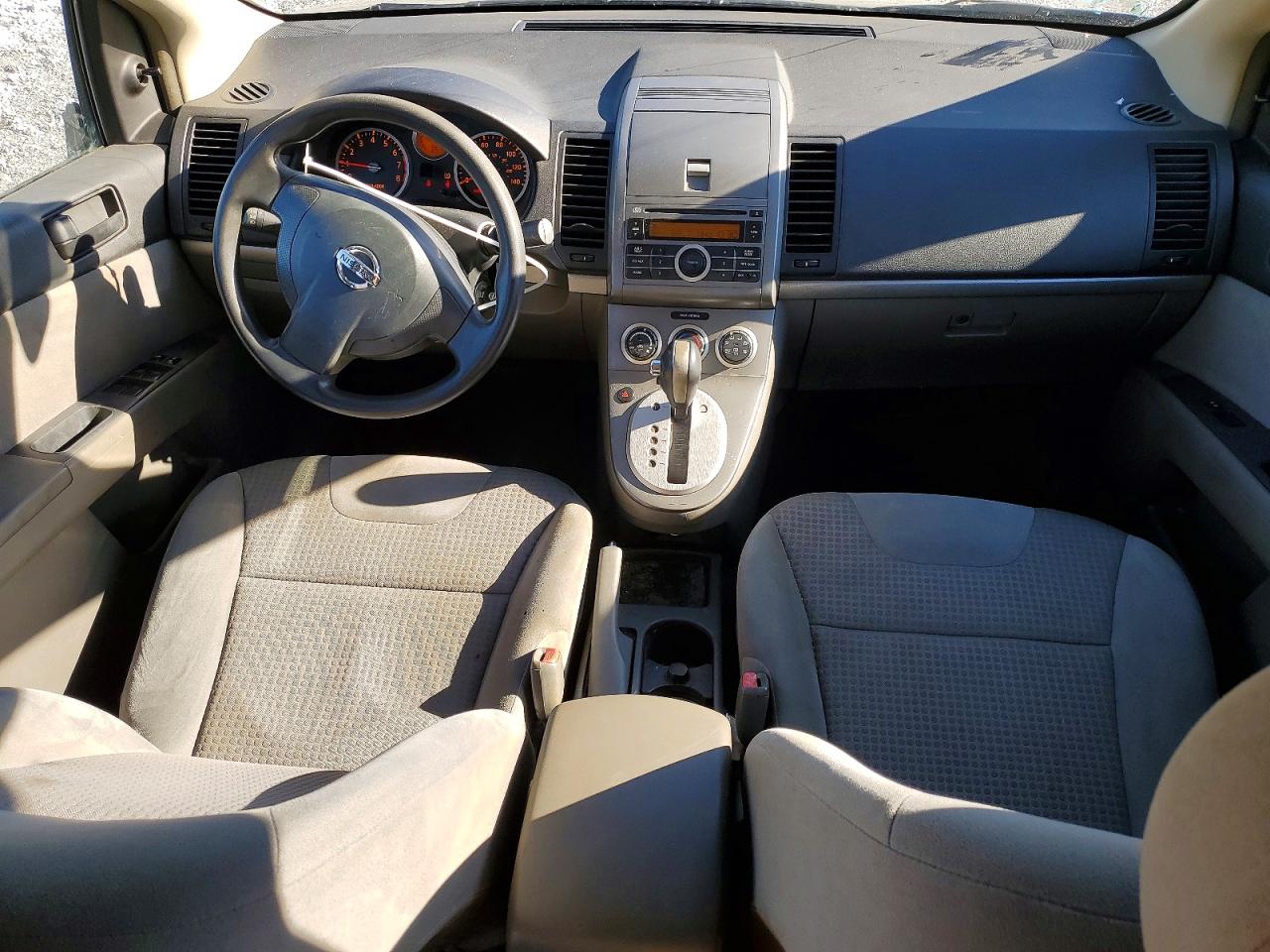 Nissan Sentra 2.0