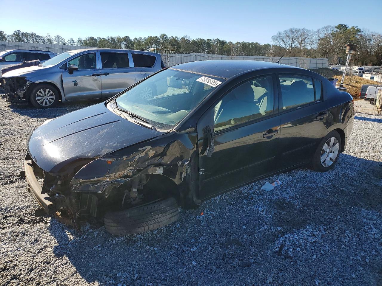 Salvage Nissan Sentra Image
