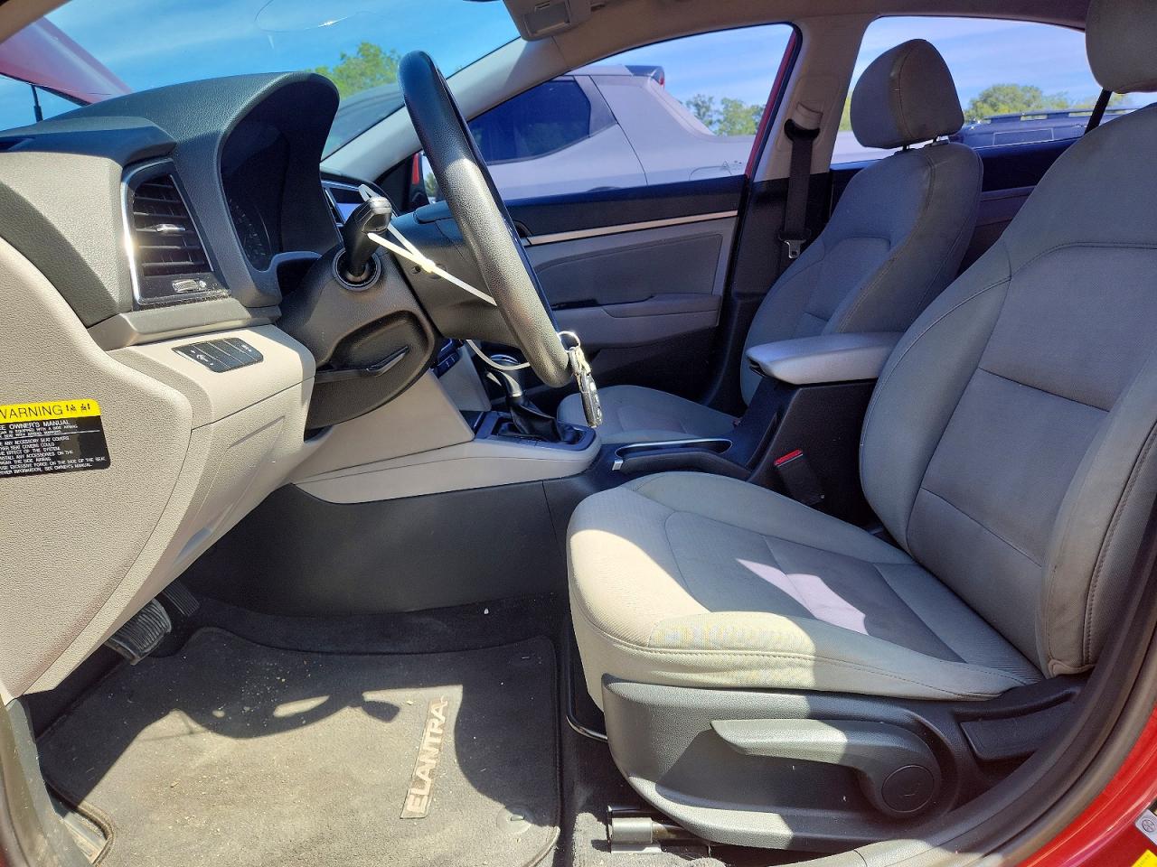 Hyundai ELANTRA Se