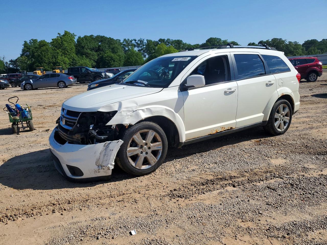 Salvage Dodge Journey Image