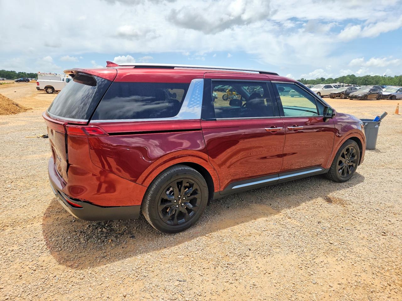 Kia Carnival Sx