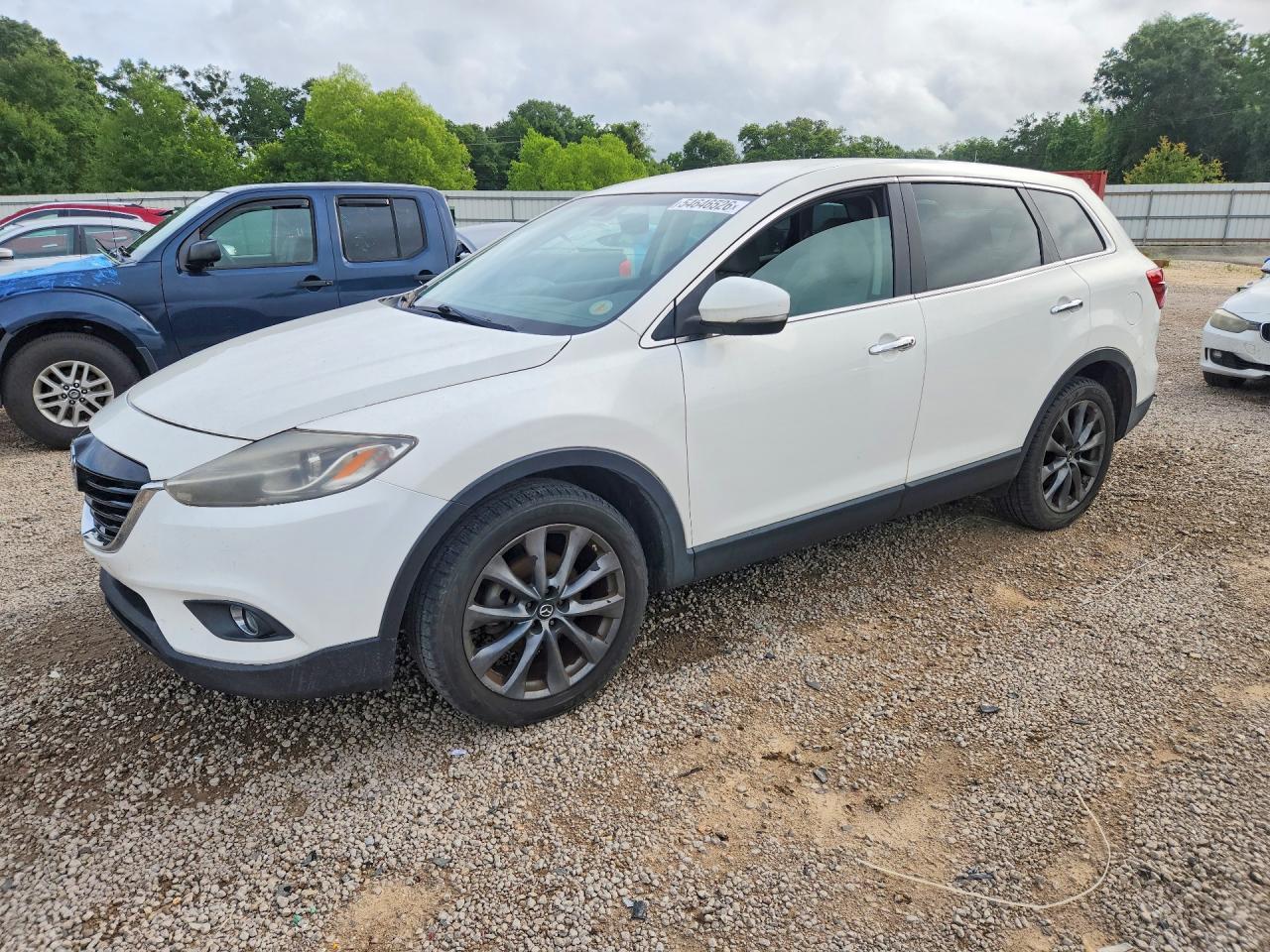 Salvage Mazda Cx Image