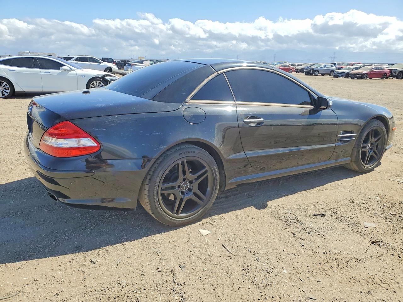 Mercedes-Benz S-Class 550