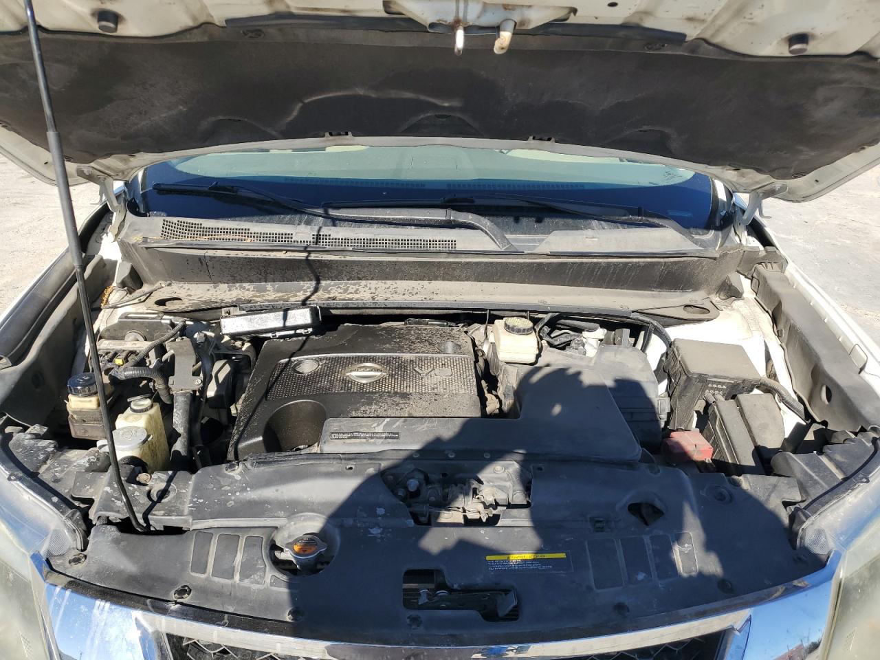 Nissan Pathfinder S