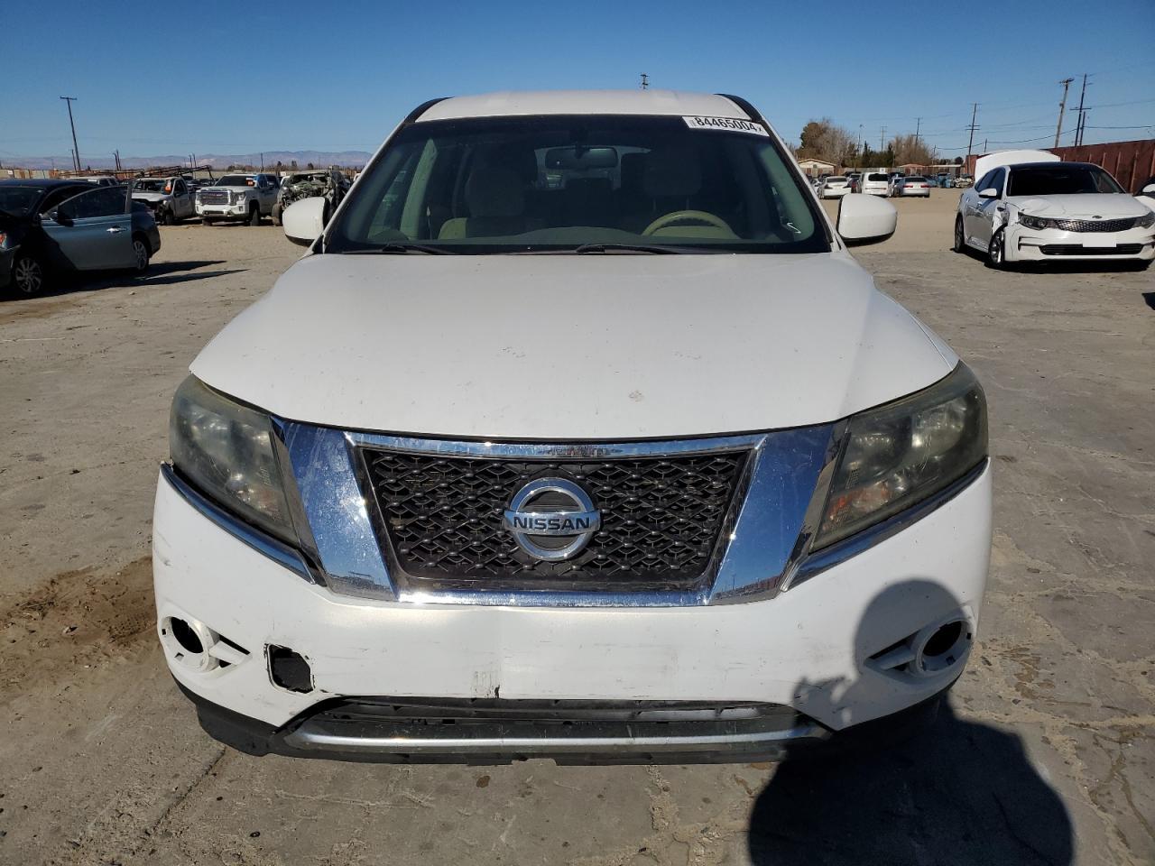 Nissan Pathfinder S