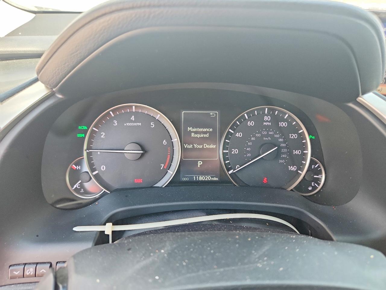 Lexus RX Base