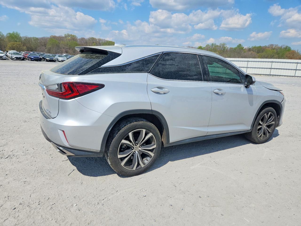 Lexus RX Base
