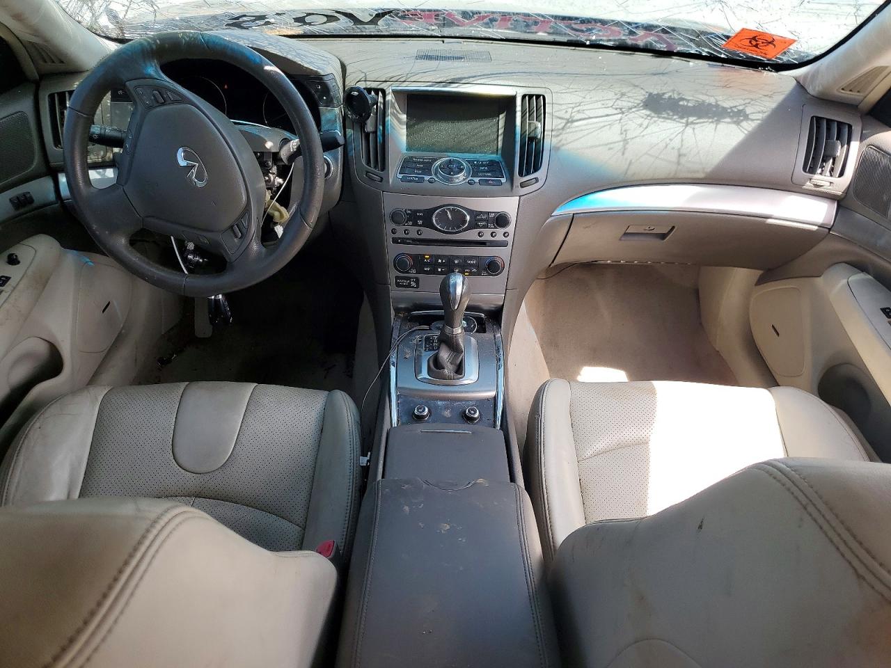INFINITI G37 Journey