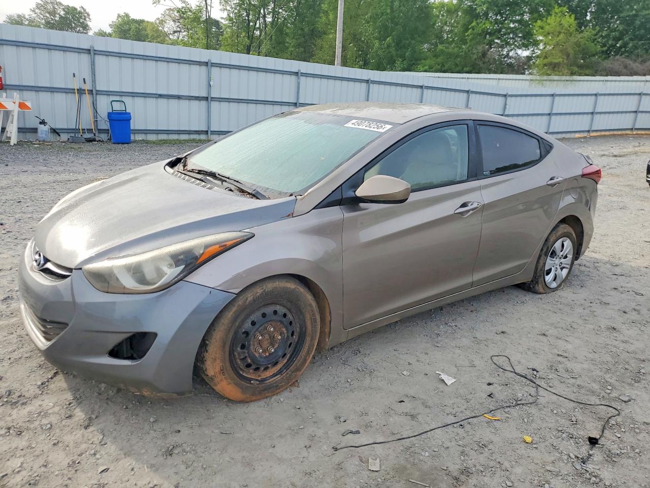 Salvage Hyundai ELANTRA Image