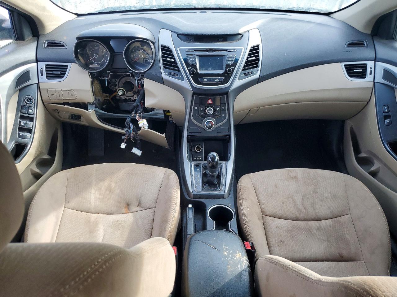 Hyundai ELANTRA Se