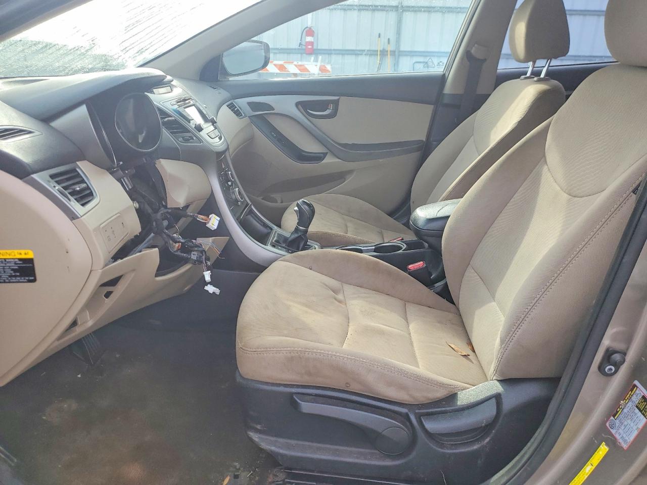 Hyundai ELANTRA Se