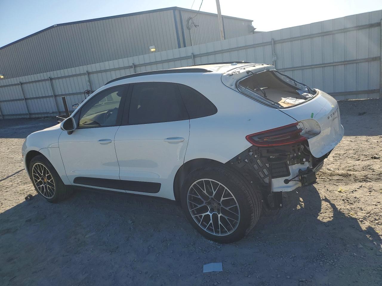 Porsche Macan S