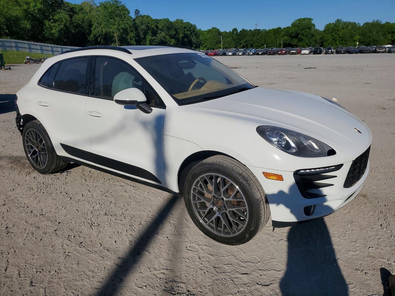 Porsche Macan S