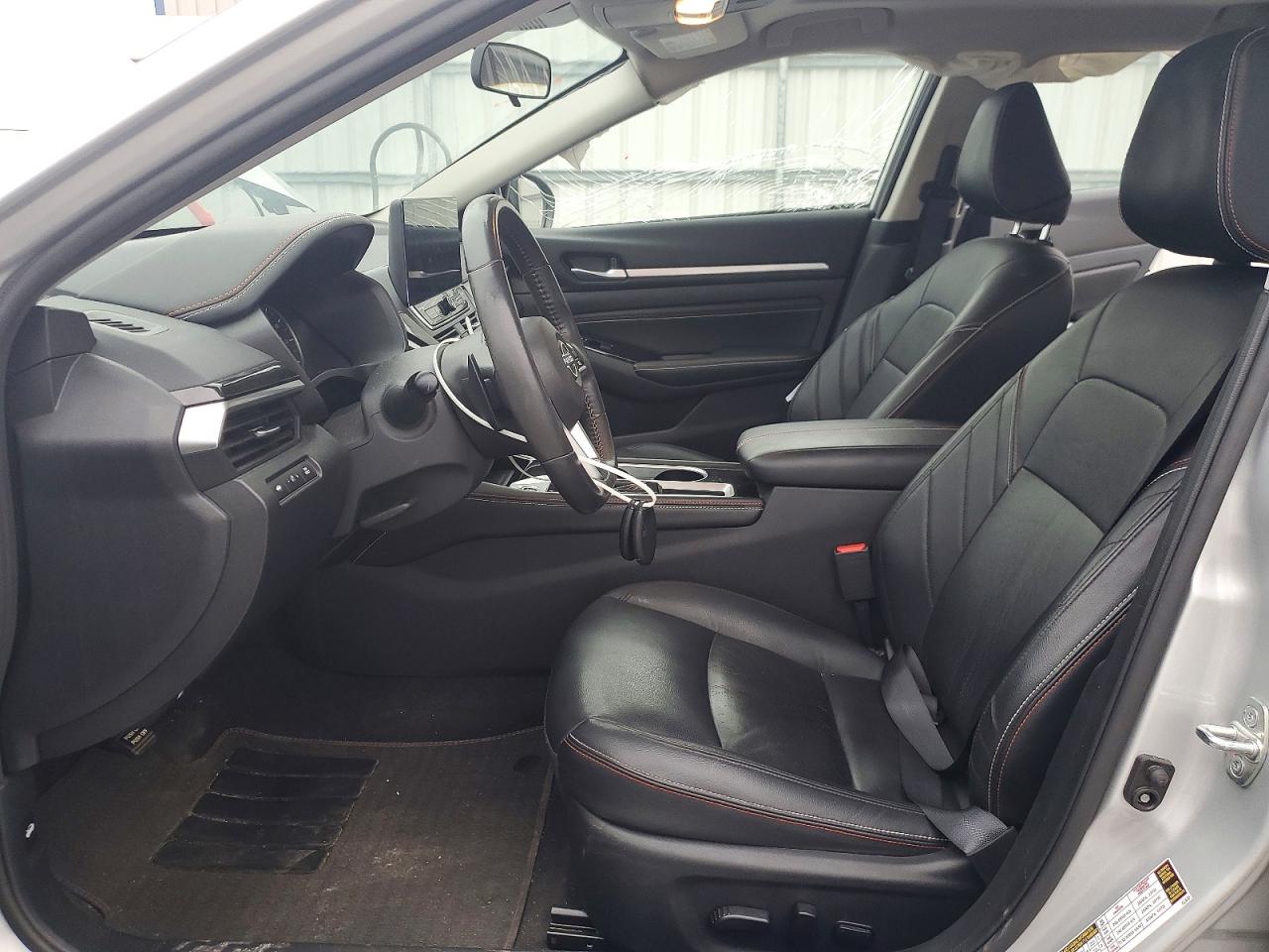 Nissan Altima Sr