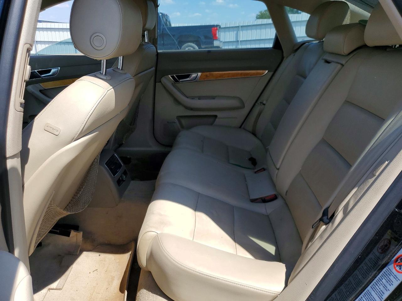 Audi A6 3.2