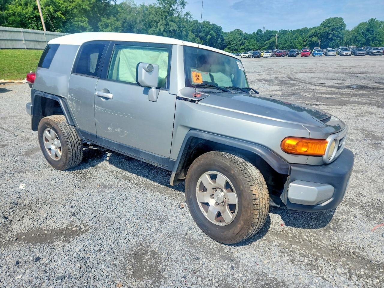 Toyota FJ Cruiser Base