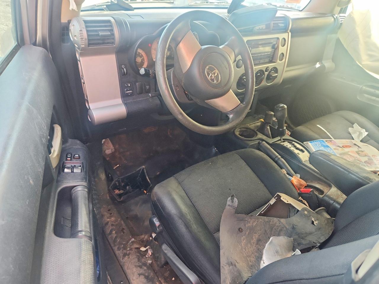 Toyota FJ Cruiser Base