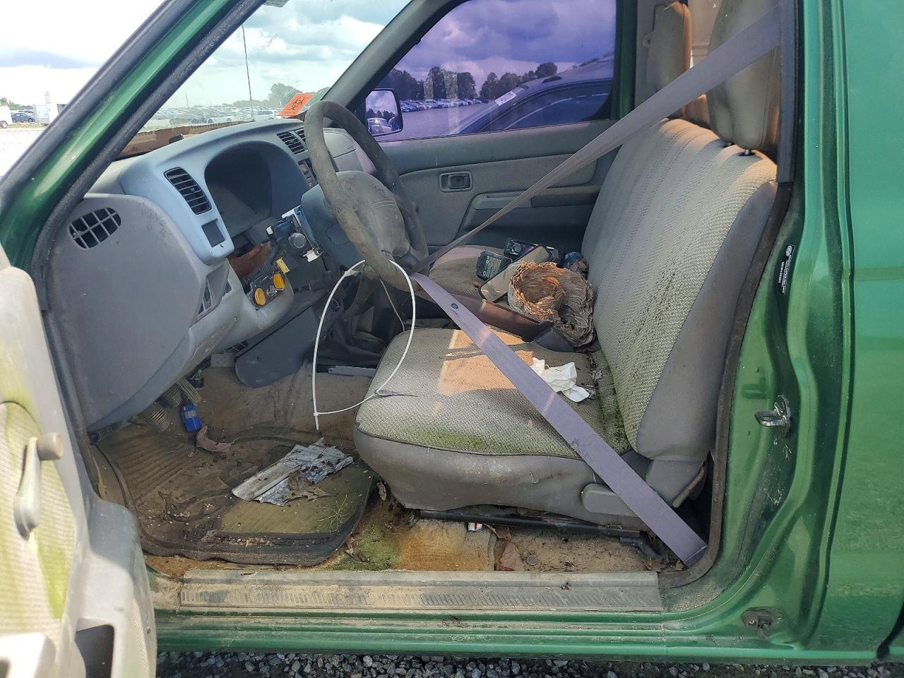 Nissan Frontier
