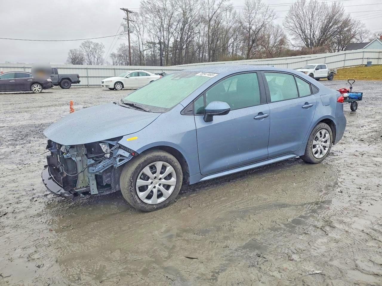 Salvage Toyota Corolla Image