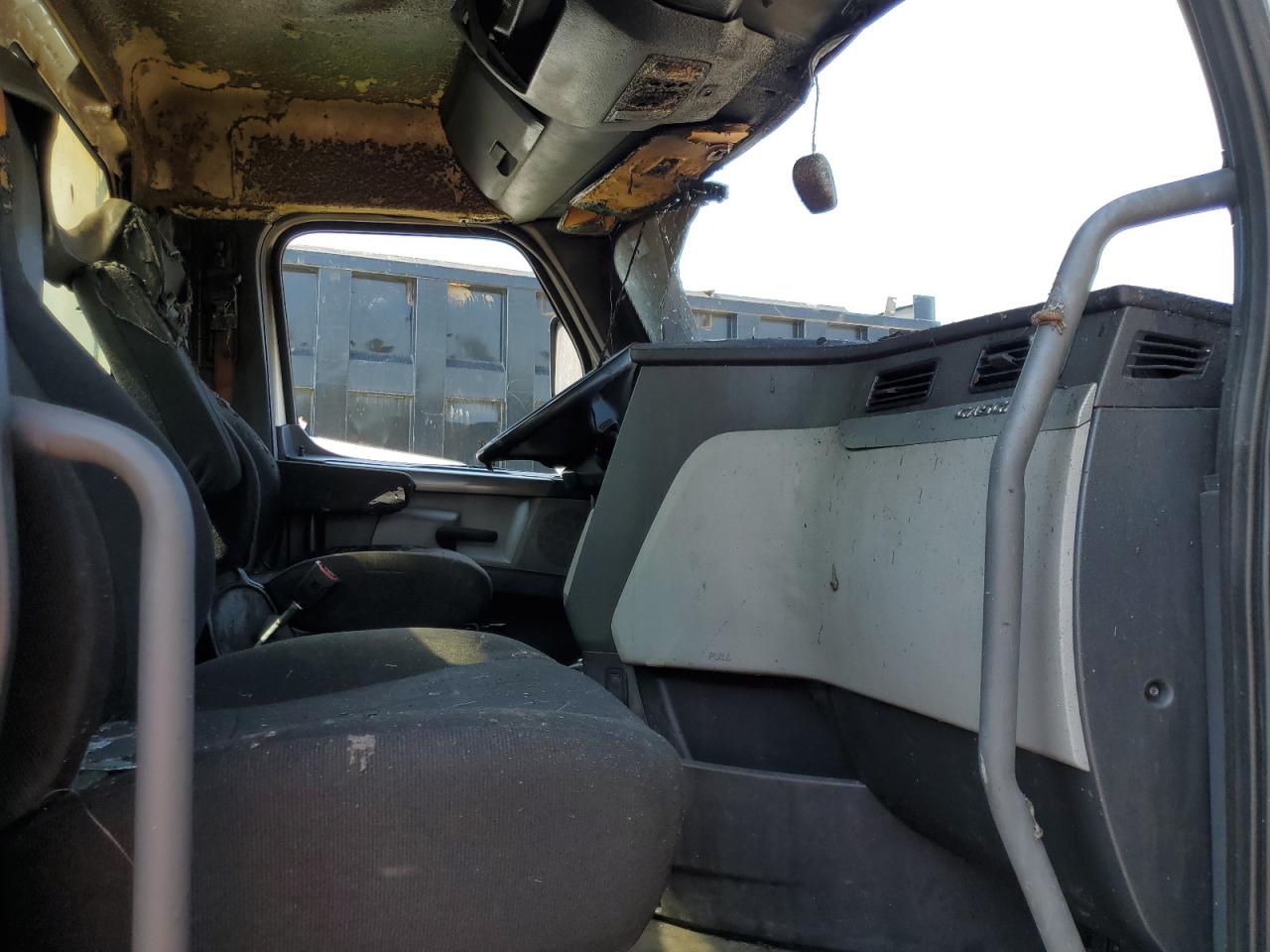 Freightliner Cascadia 126